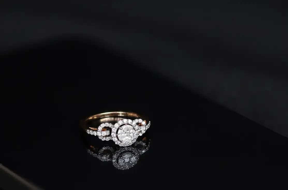 The Diamond Ear Ring